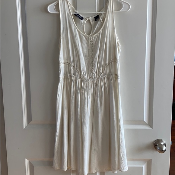 Speed Limit Dresses & Skirts - Gorgeous Flowy Dress with hints of lace